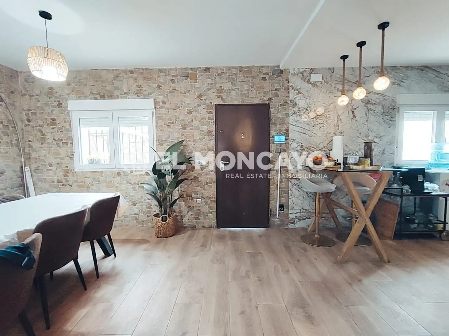 Living room of Houses for sale in Daya Nueva  with Air Conditioner, Heating and Private garden