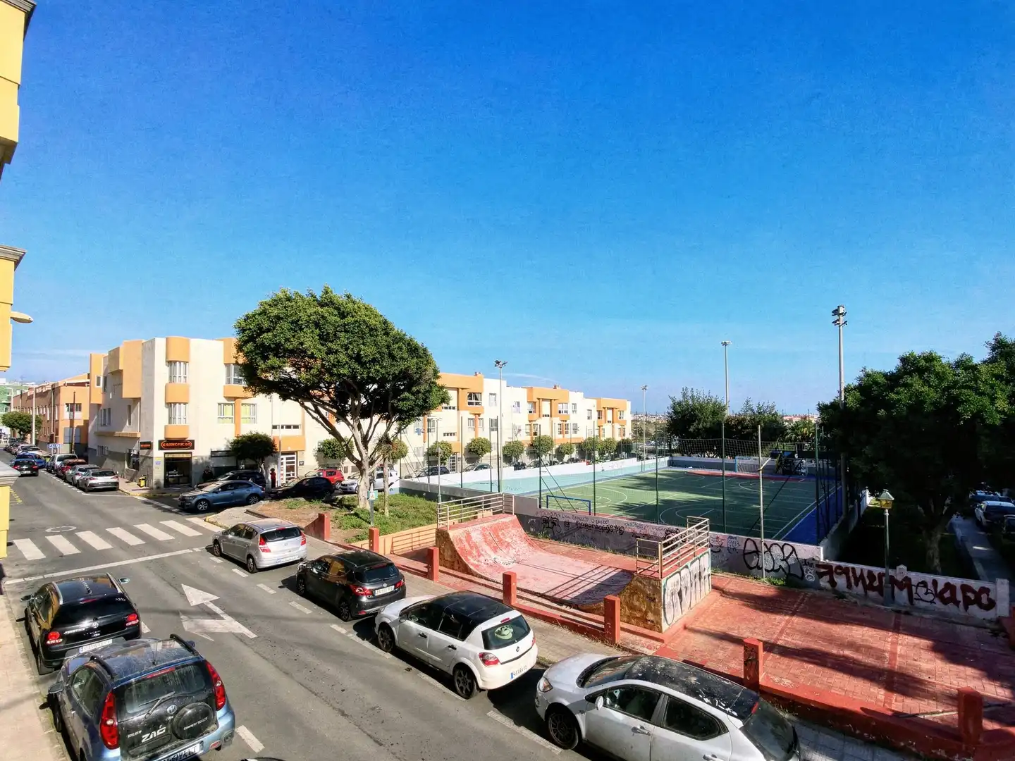 Vista exterior de Piso en venta en Telde con Trastero