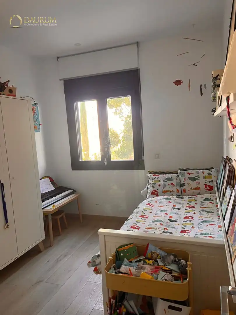 Bedroom of Attic for sale in Polop  with Air Conditioner, Private garden and Terrace