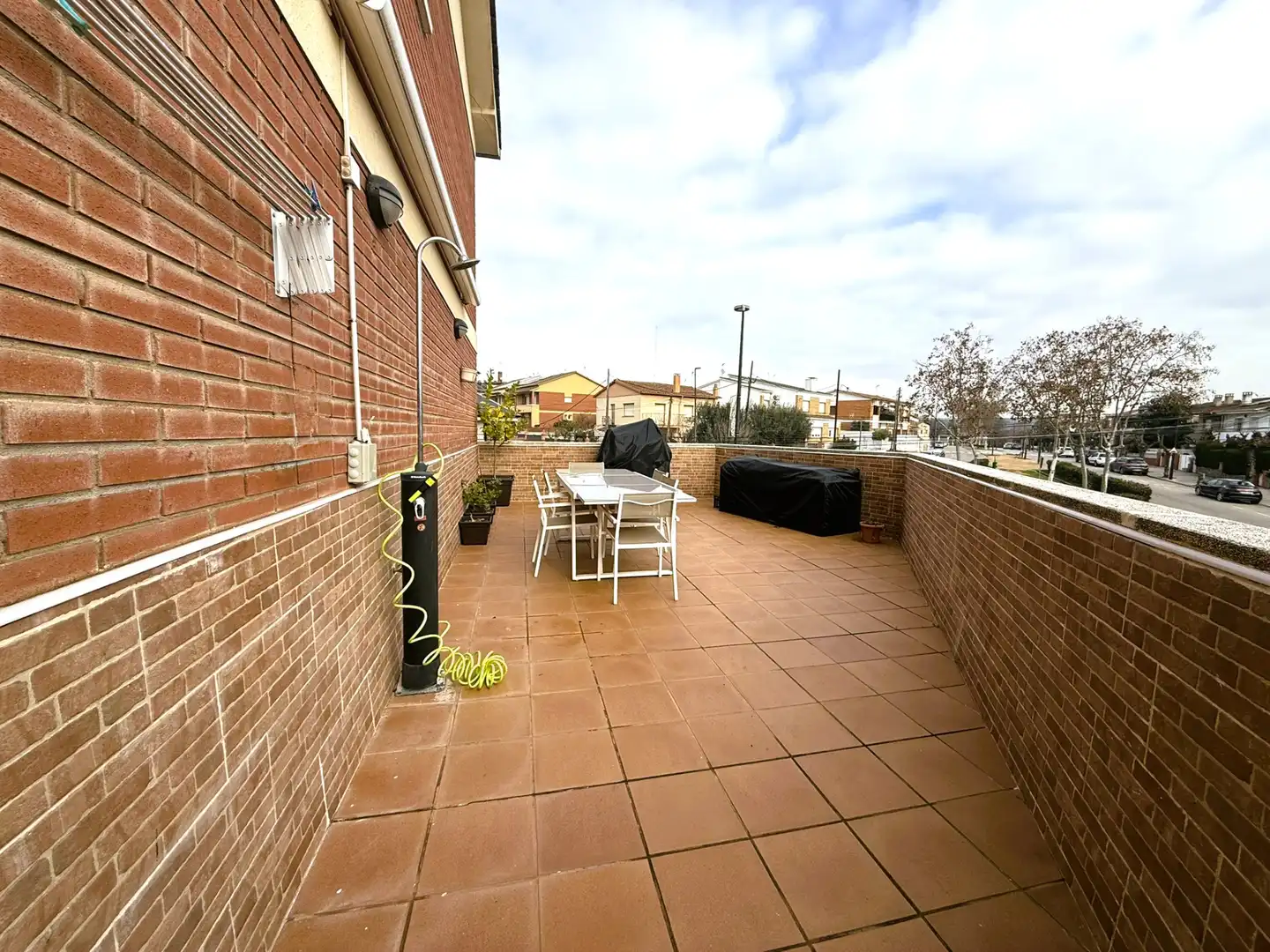 Terrasse von Maisonette zum Verkauf in Palau-solità i Plegamans mit Klimaanlage, Heizung und Parkett