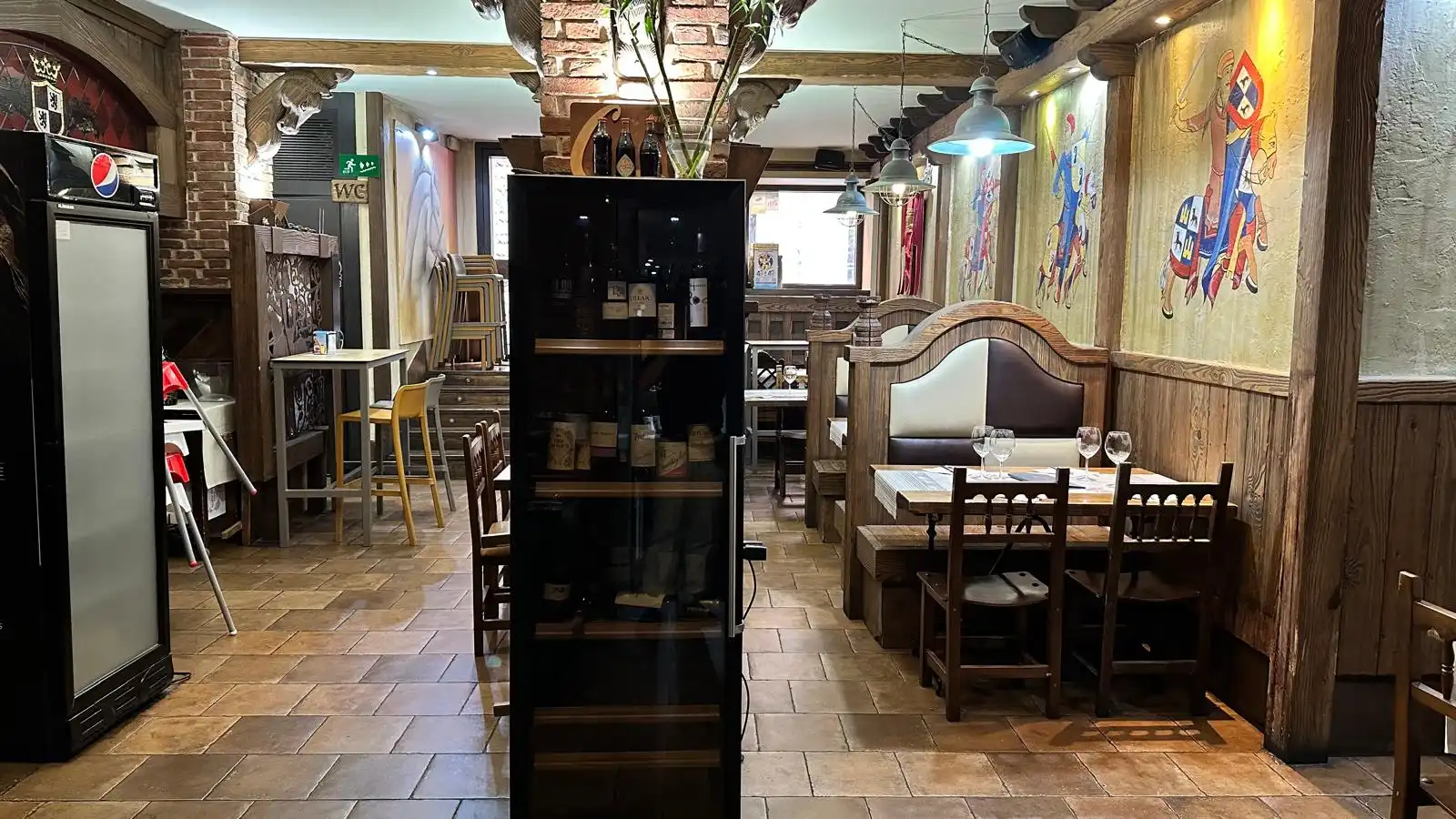 Local en traspaso en Burgos con Aire acondicionado, Terraza y Amueblado
