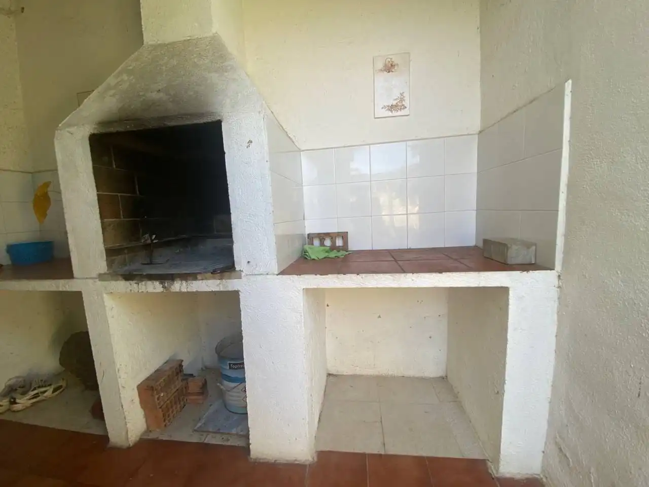 Cuina de Casa o xalet en venda en Mont-roig del Camp amb Jardí privat, Piscina i Moblat