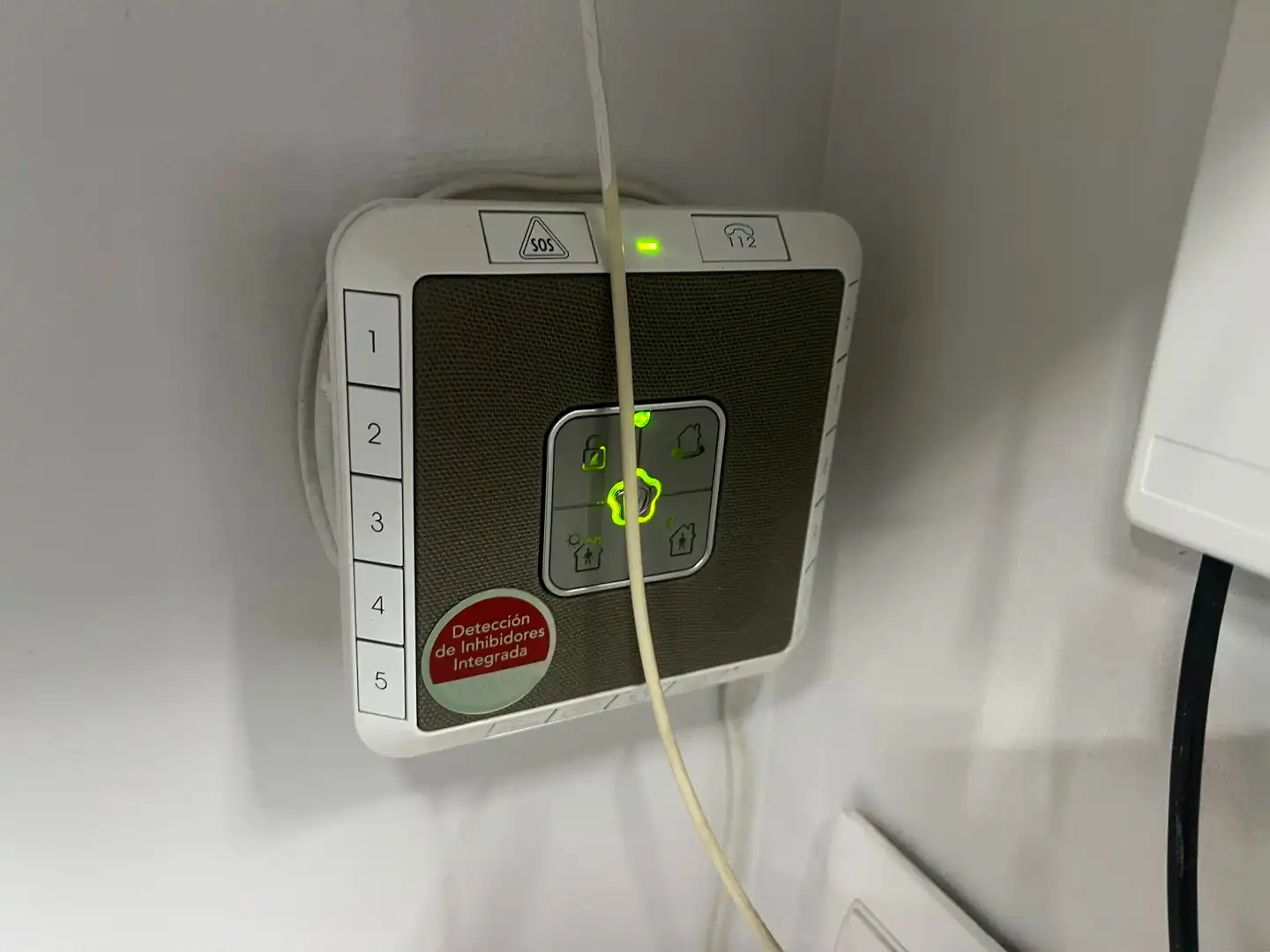 Nau industrial en venda en Oleiros amb Alarma