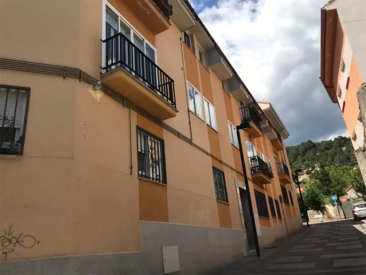 Vista exterior de Pis en venda en Collado Mediano amb Terrassa