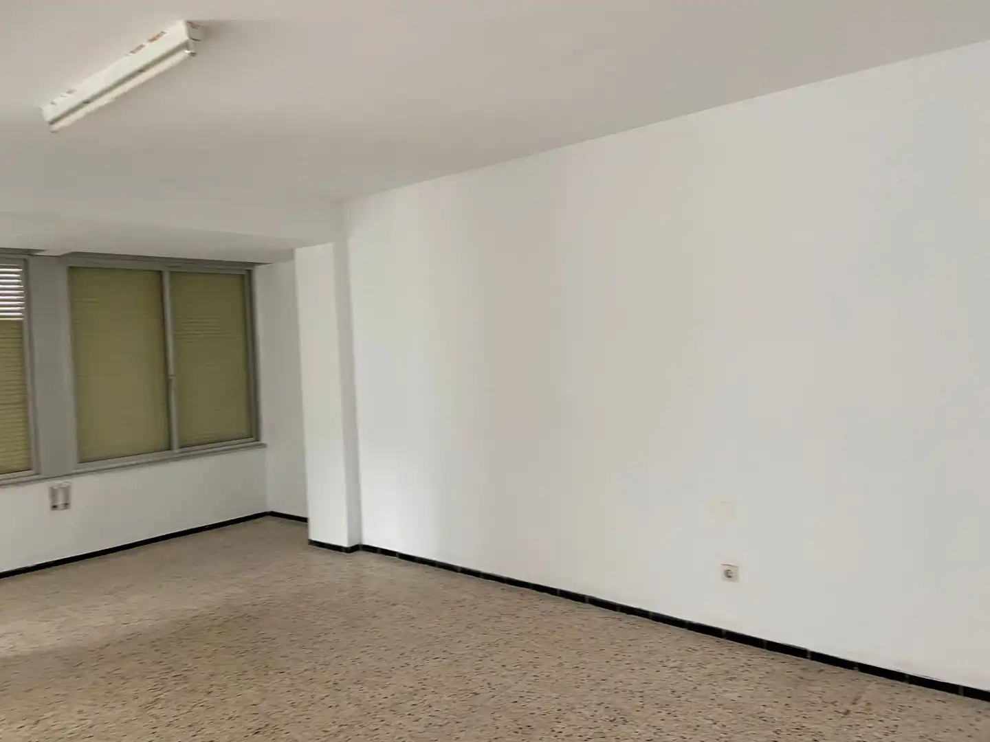 Local commercial à vendre à Torroella de Montgrí, imagen 13
