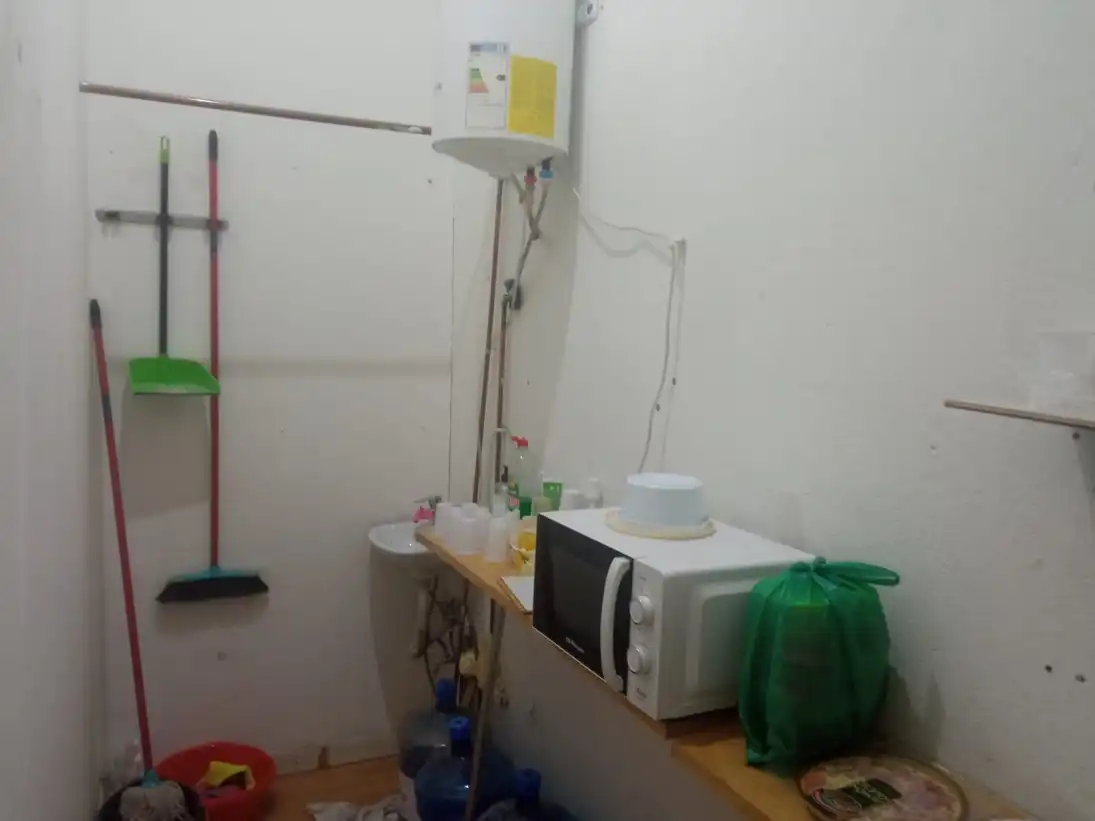 Küche von Geschaftsraum zum Verkauf in Madrid mit Heizung und Möbliert