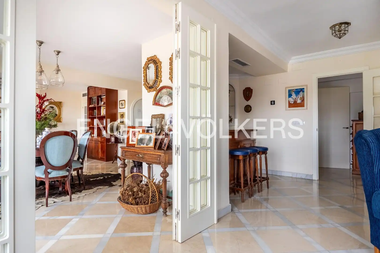 Flat for sale in Sevilla  with Heating, Private garden and Terrace