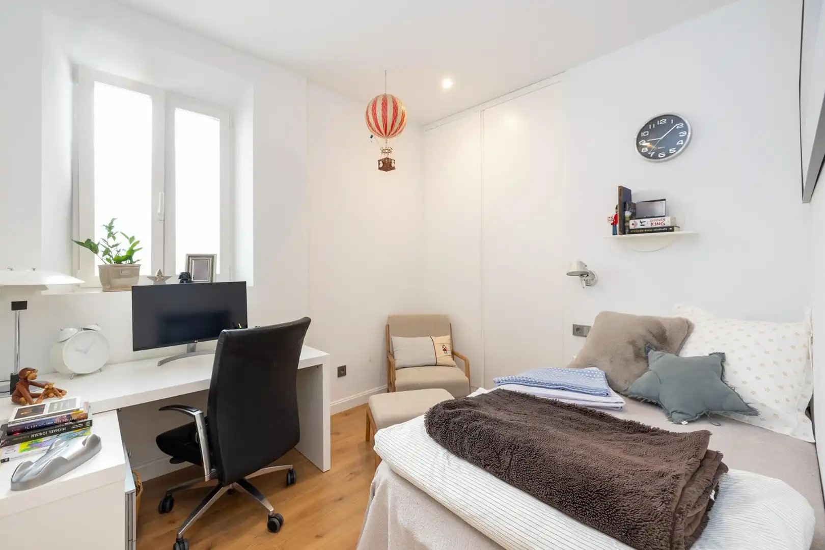Piso con terraza en venta en Calle Santa Teresa 13, imagen 11