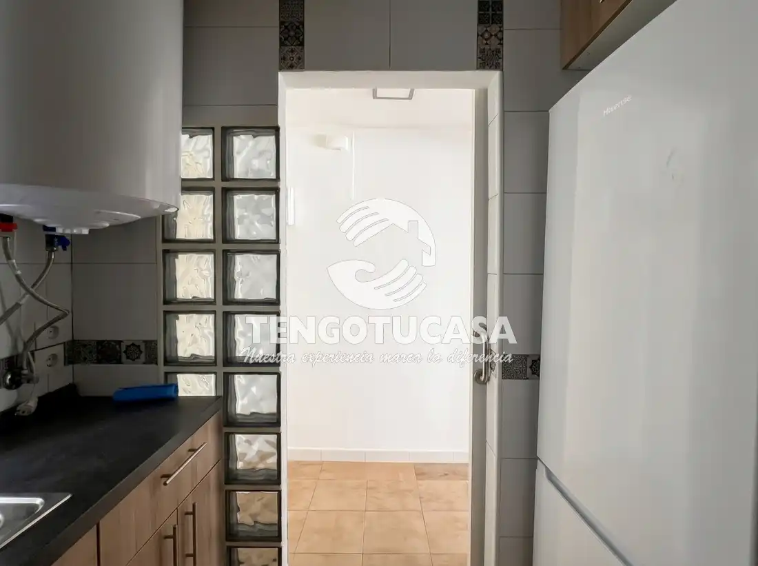 Piso en venta en Calle de María Teresa Sáenz de Heredia, 22, Ventas