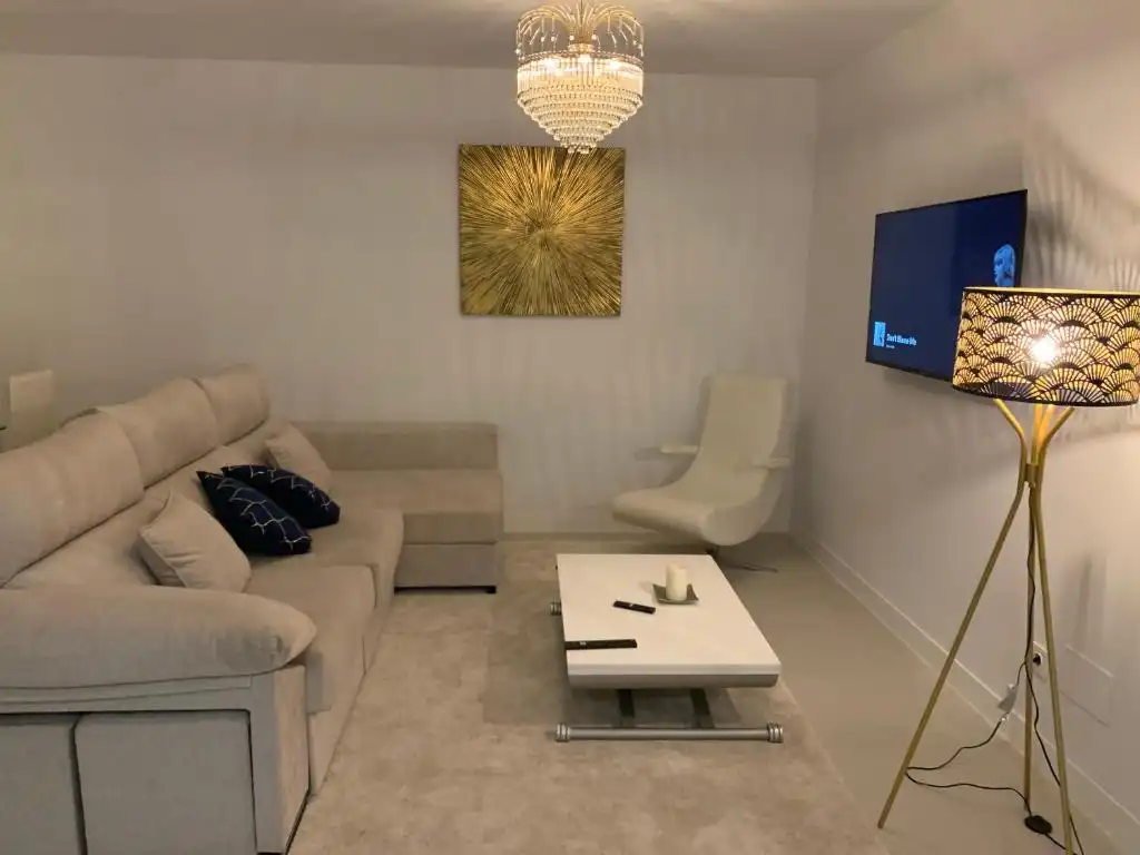 Apartamento de alquiler en VILLAS DEL MEDITERRANEO, 77, Puerto de Estepona