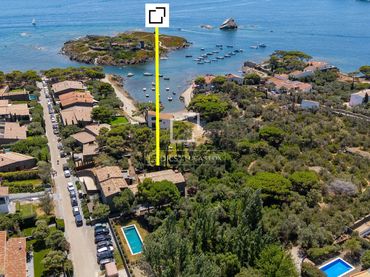 Villa con piscina in vendita a Cadaqués