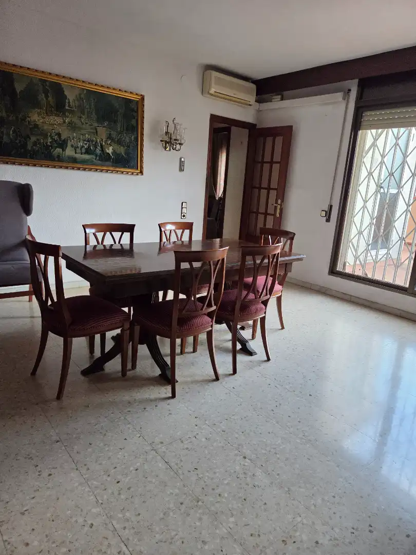Comedor de Ático en venta en L'Hospitalet de Llobregat con Aire acondicionado y Terraza