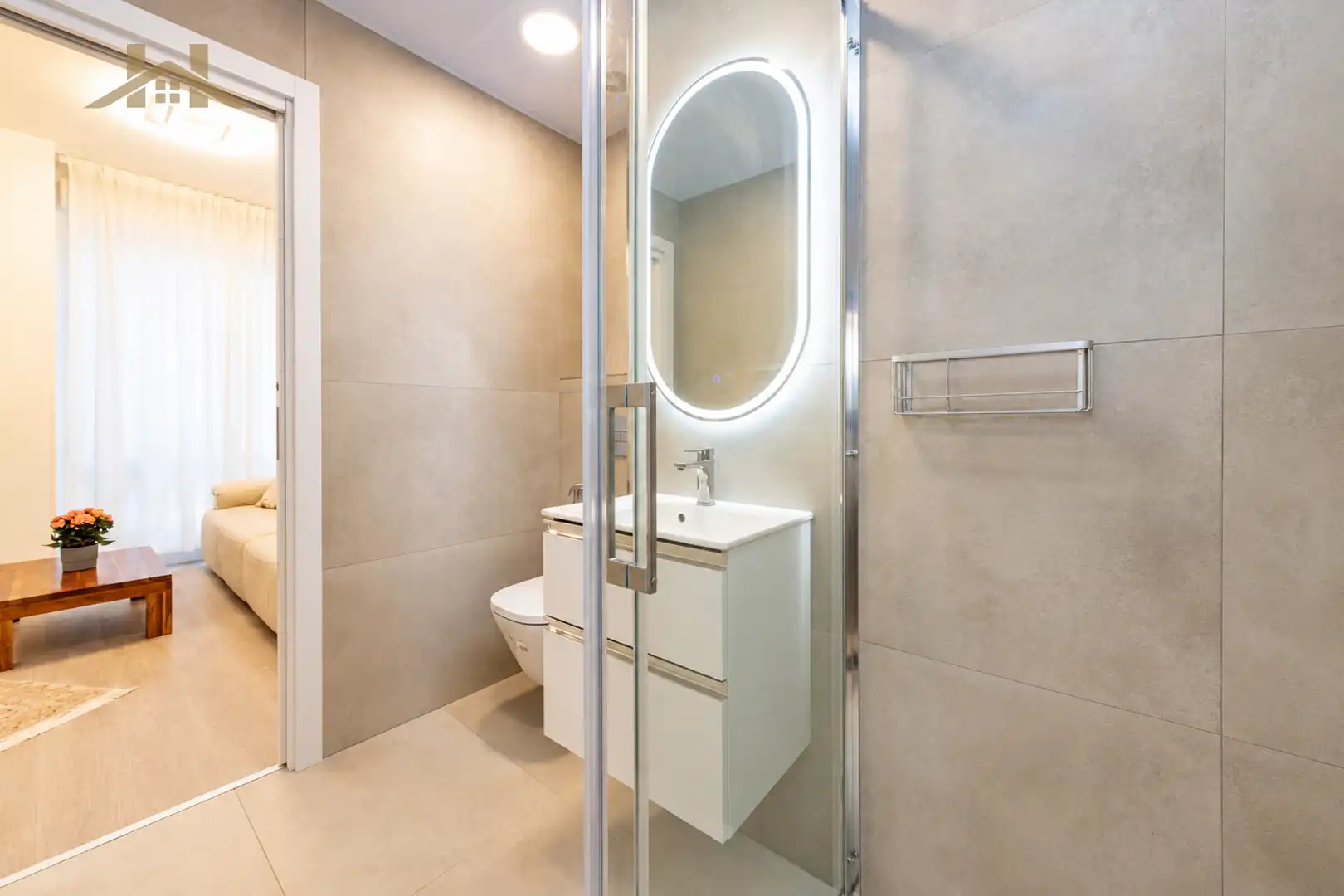 Bathroom of Study for sale in Alcobendas  with Air Conditioner, Heating and Furnished