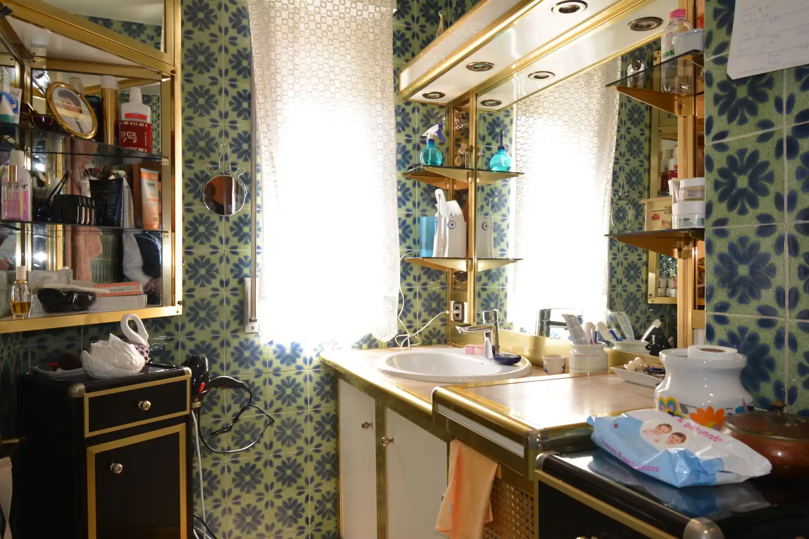 Badezimmer von Wohnung zum Verkauf in Madrid mit Terrasse und Möbliert