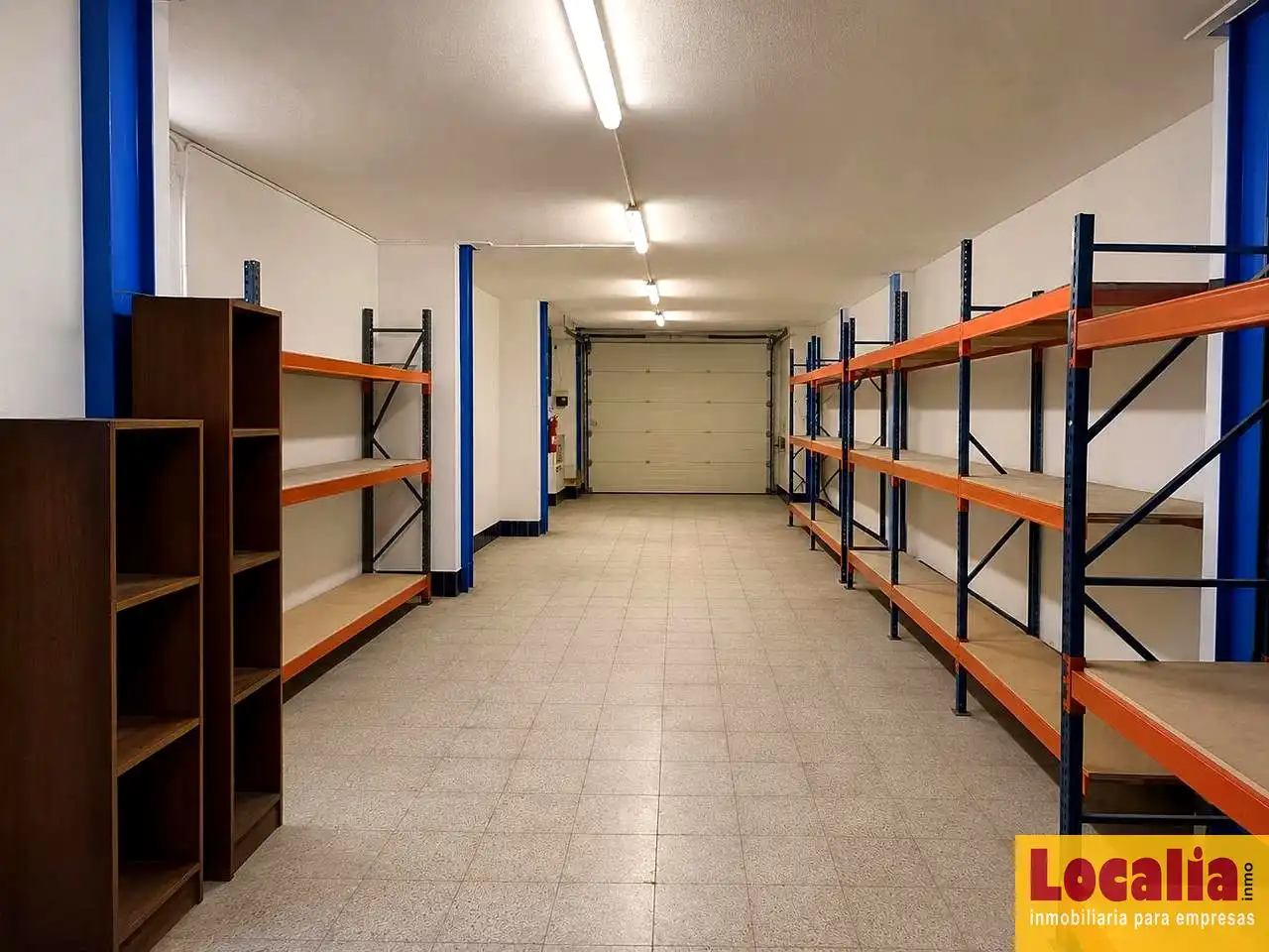 Locale commerciale in vendita a Castilla - Hermida, imagen 2