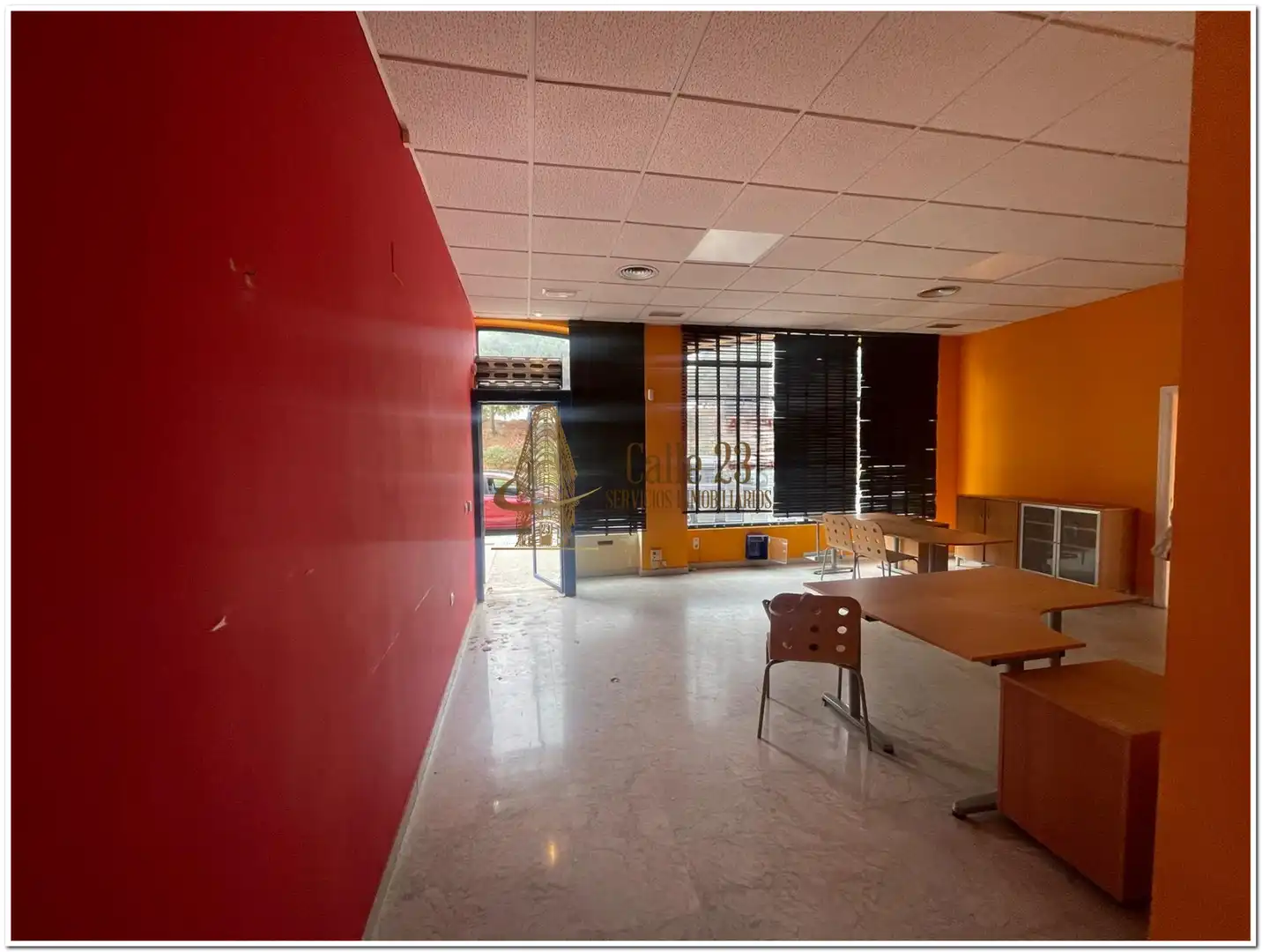 Local comercial en venda a El Portil, imagen 4
