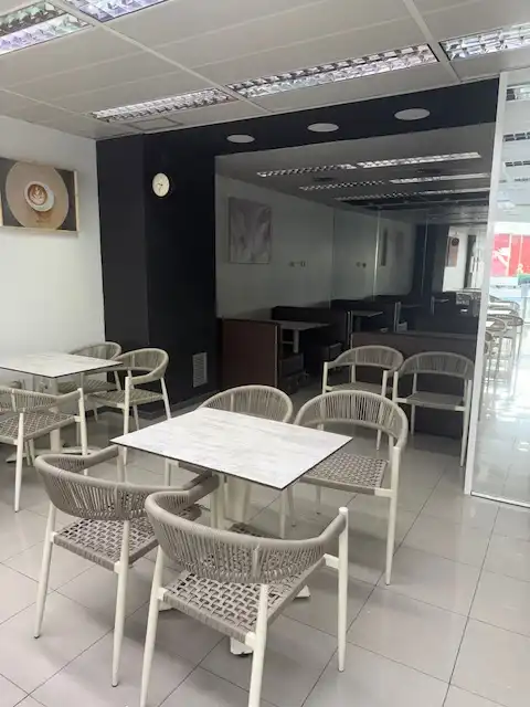 Local en traspaso en Reus con Aire acondicionado, Calefacción y Amueblado