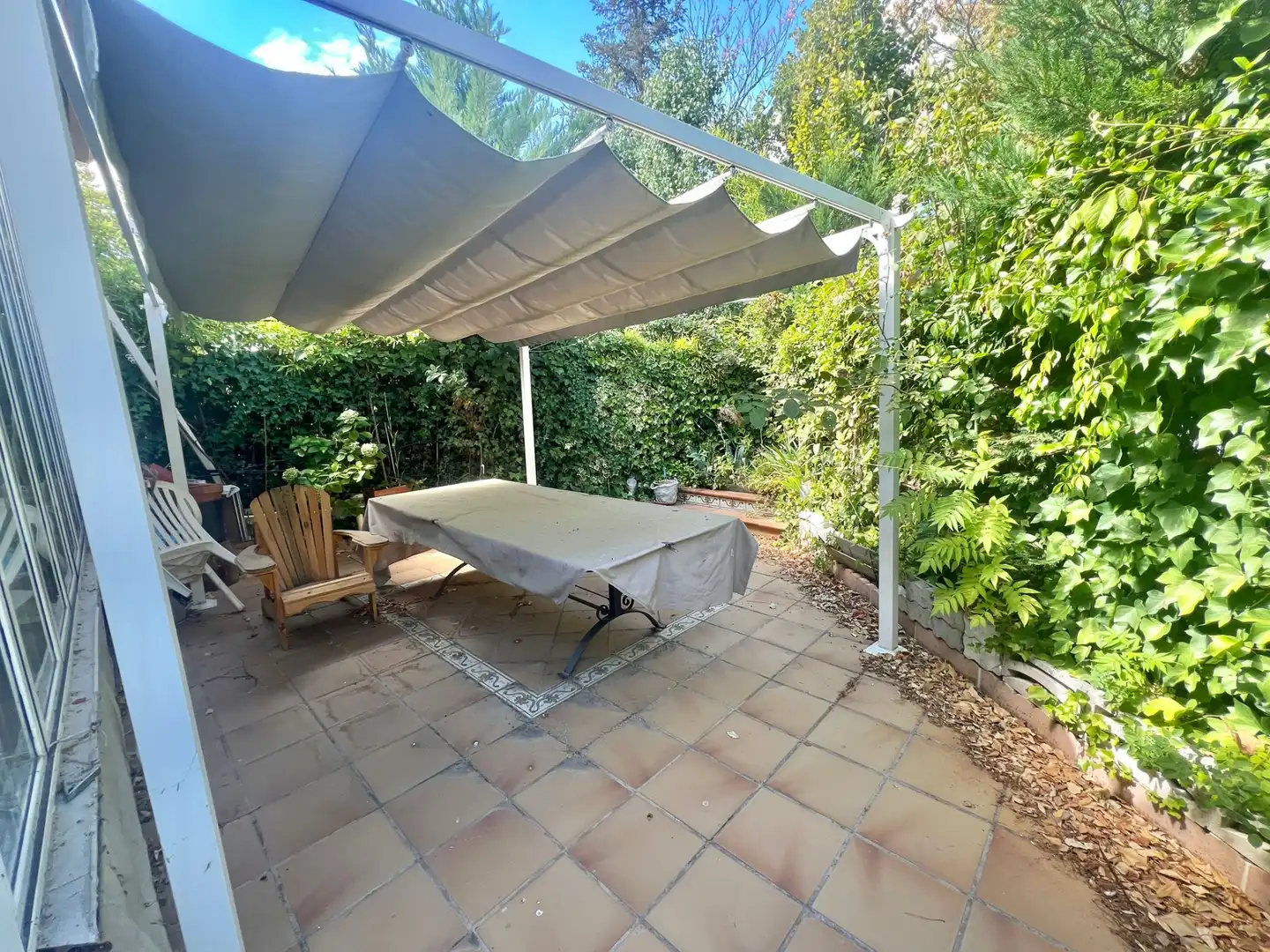 Terraza de Casa adosada en venta en Madrid con Aire acondicionado, Calefacción y Jardín privado
