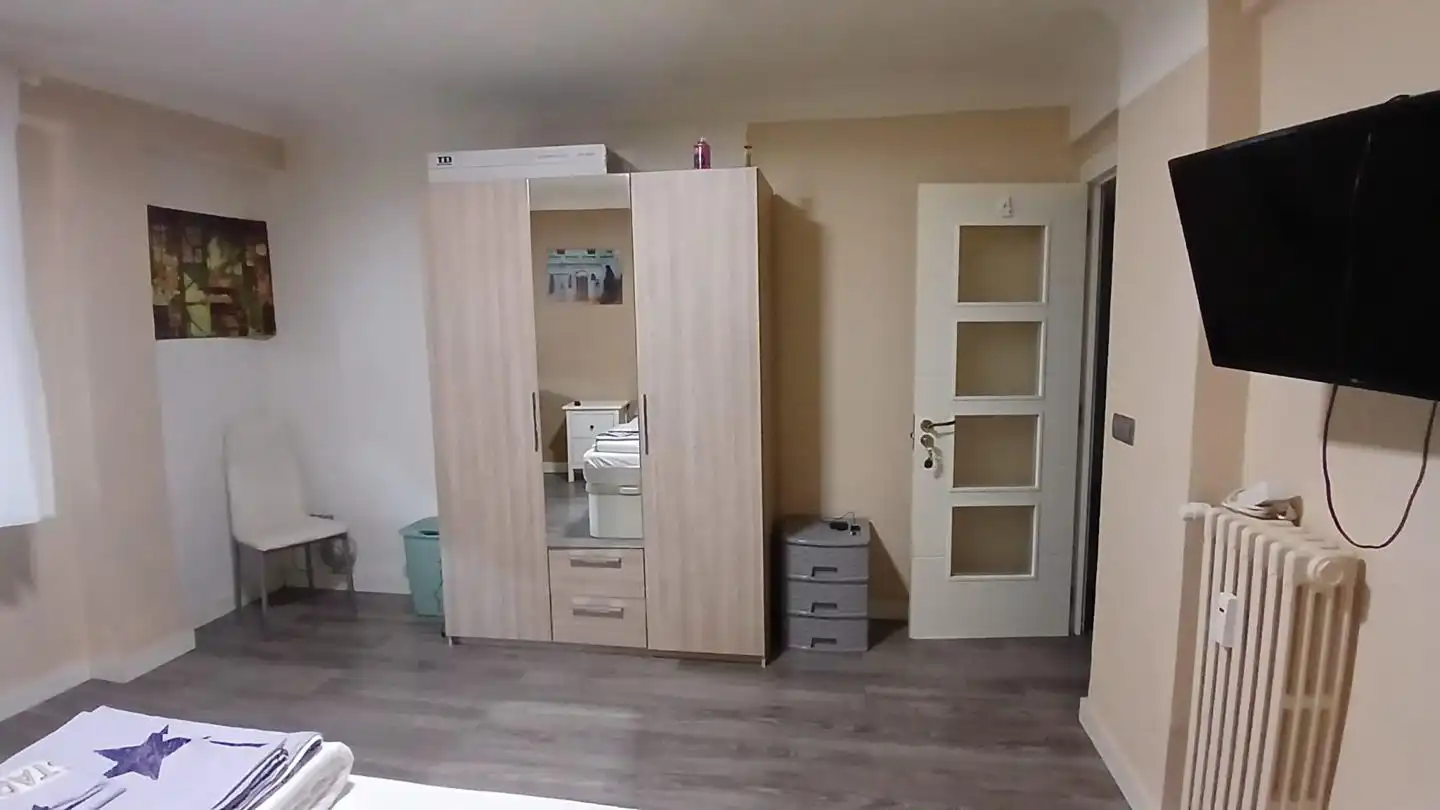 Habitación de Piso en venta en Zaragoza con Calefacción, Terraza y Amueblado