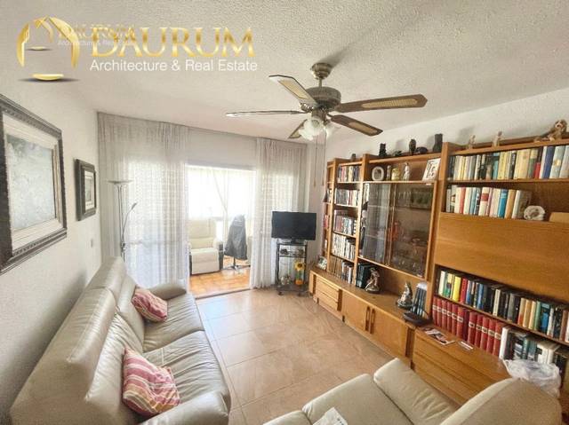 Piso en Venta en de San Rafael en La Unión - Cruz de Humilladero - Los Tilos