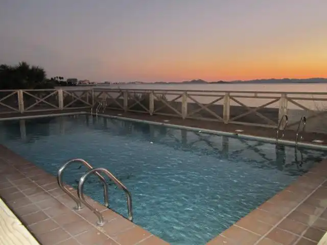 Piscina de Apartamento en venta en La Manga del Mar Menor con Aire acondicionado, Calefacción y Terraza