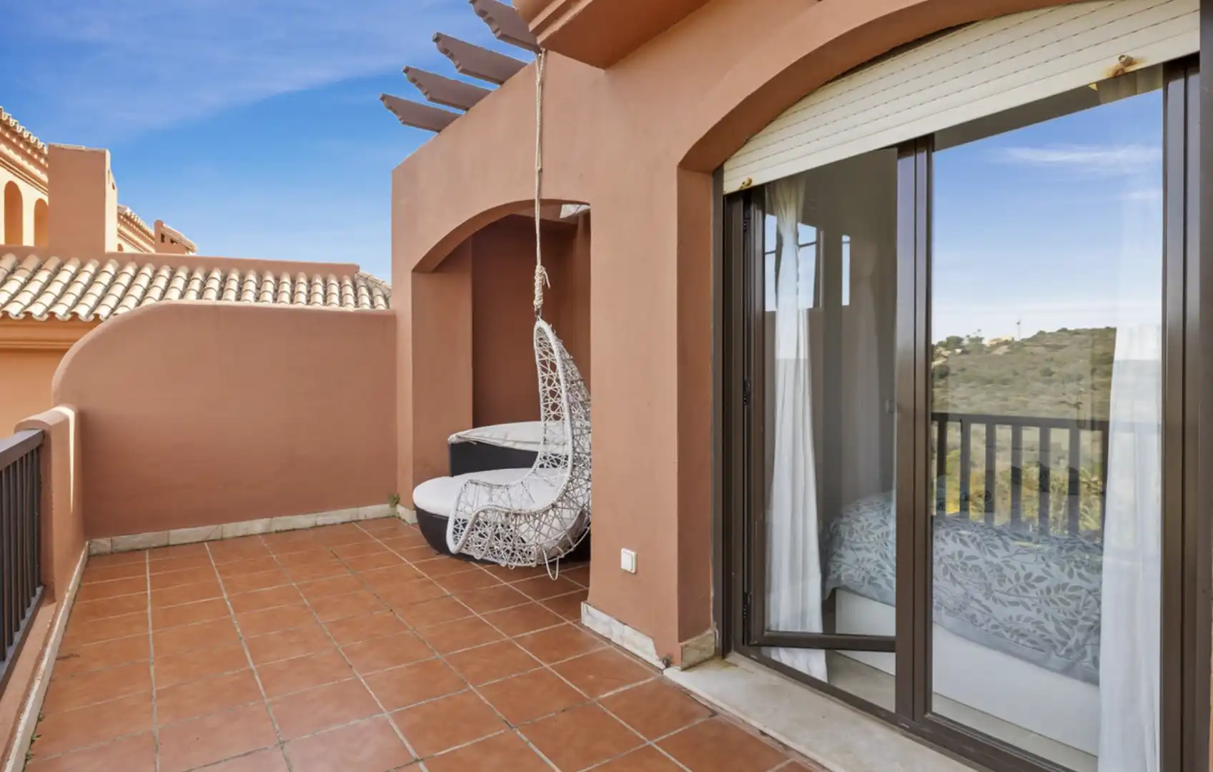 Terrassa de Dúplex en venda en Estepona amb Aire condicionat, Calefacció i Terrassa