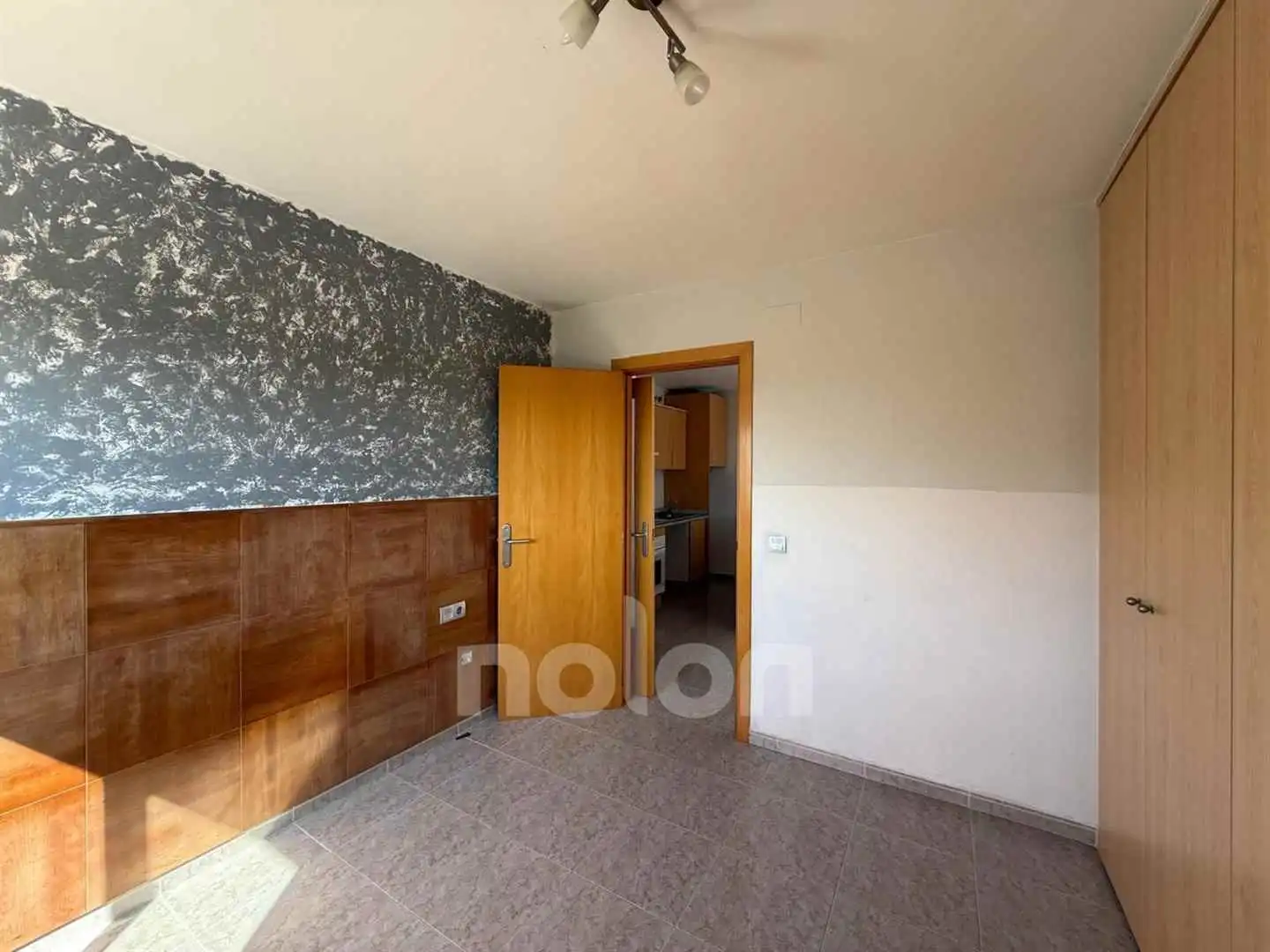 Dormitori de Apartament en venda en Mont-roig del Camp amb Forn, Balcó i Piscina comunitària