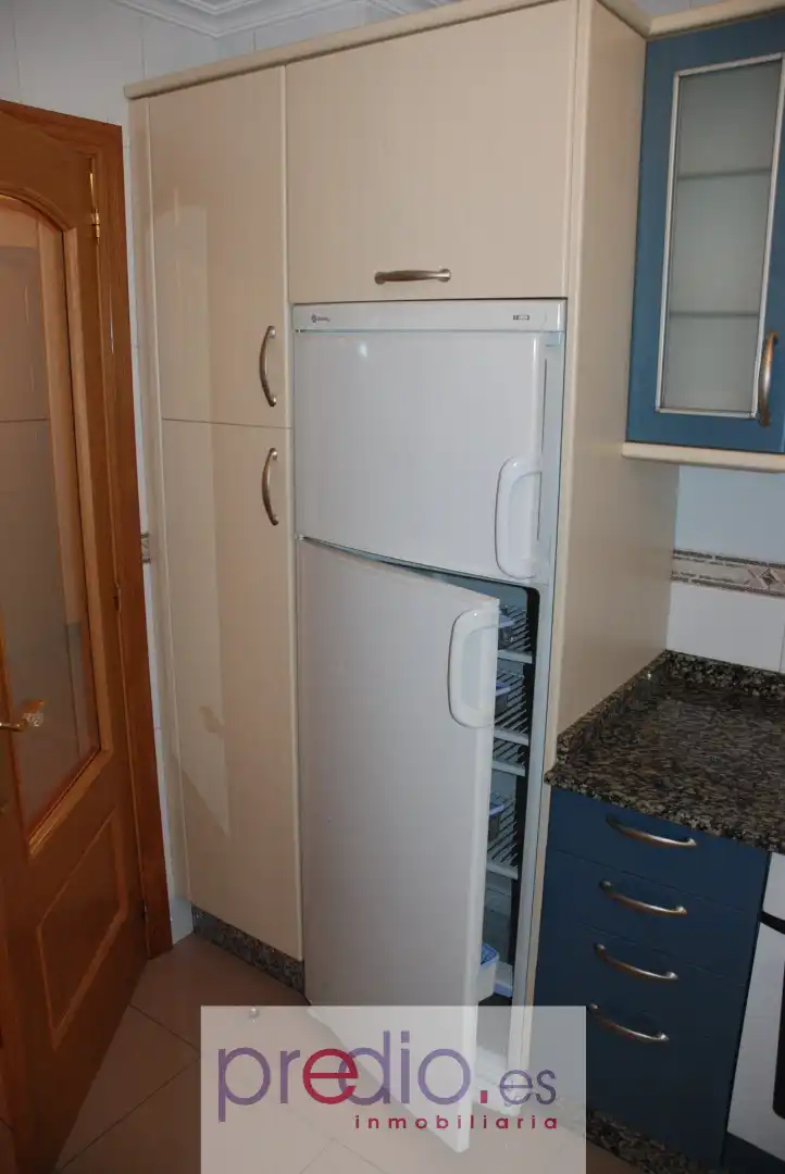 Cocina de Piso en venta en Lugo con Calefacción, Parquet y Trastero