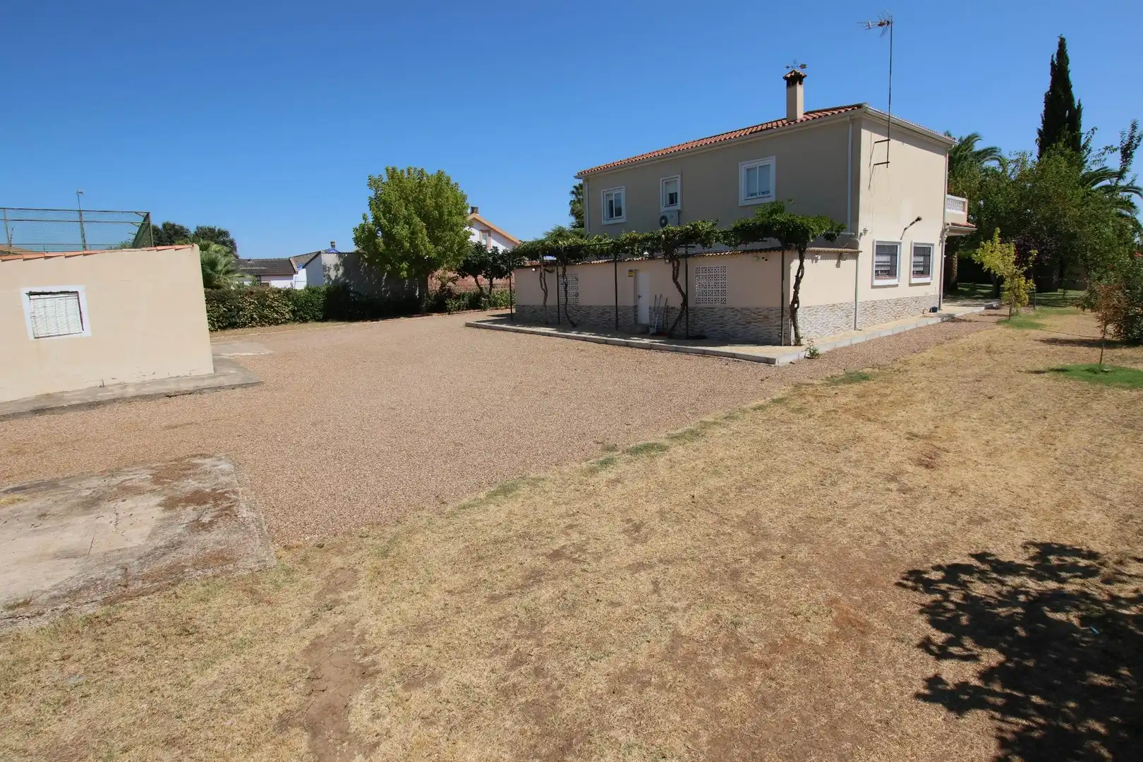 Finca rústica en venda en Badajoz amb Aire condicionat, Calefacció i Jardí privat
