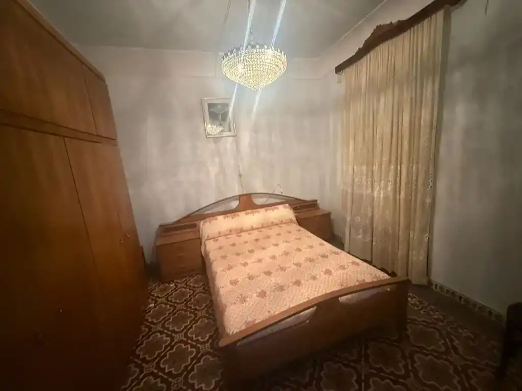 Habitación de Planta baja en venta en Castuera con Trastero, Amueblado y Balcón