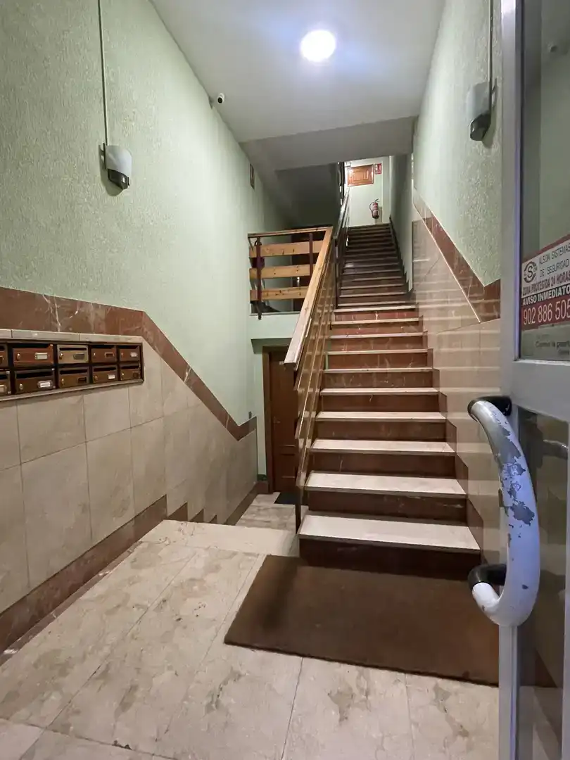 Pis en venda en San Andrés del Rabanedo amb Jardí privat, Traster i Moblat