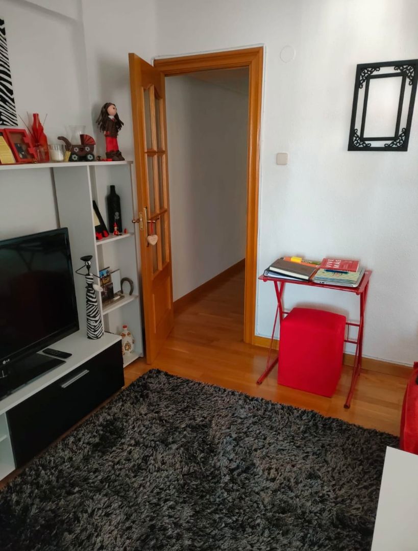 Flat for sale in Avenida de la Paz, San Millán - Ayuntamiento