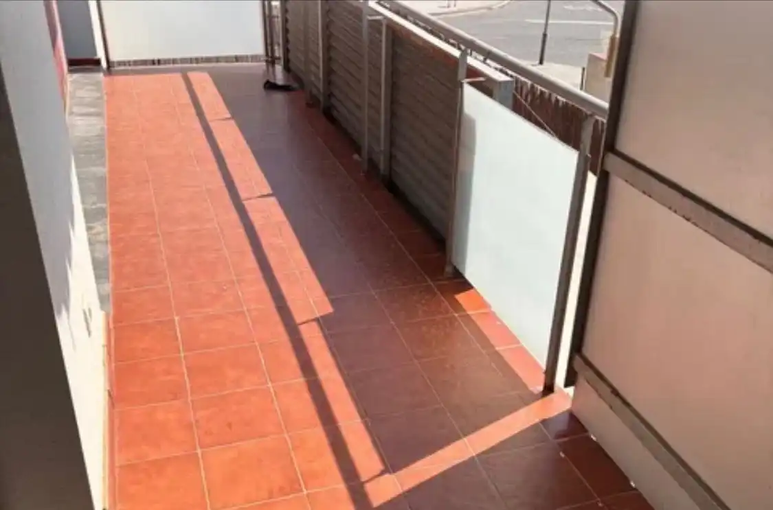 Appartamento con terrazza in vendita a Carrer Camí del Coll, imagen 3