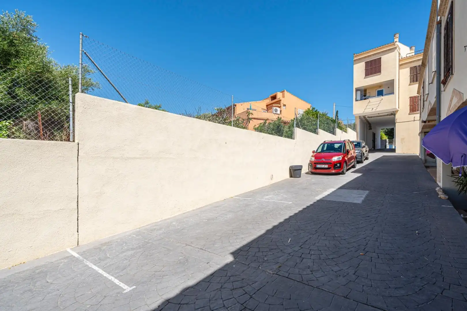 Parking of Detached homes for sale in Capdepera