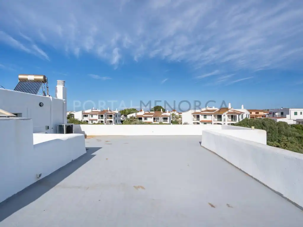 Vista exterior de Casa o xalet en venda en Ciutadella de Menorca amb Piscina