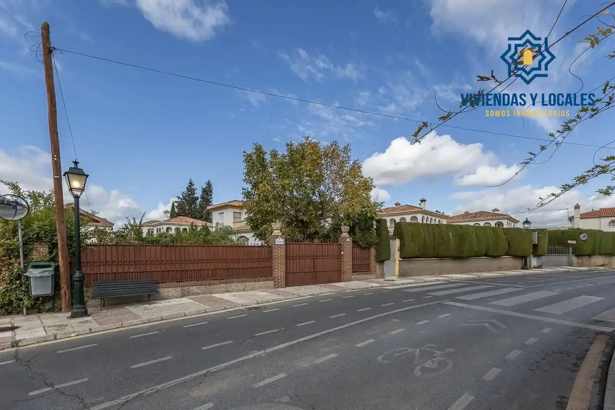 Casa con terrazza in vendita a Avenida HUETOR VEGA, imagen 37