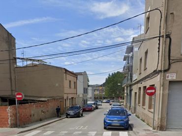 Parking with lift for sale in Doctor Josep Trueta