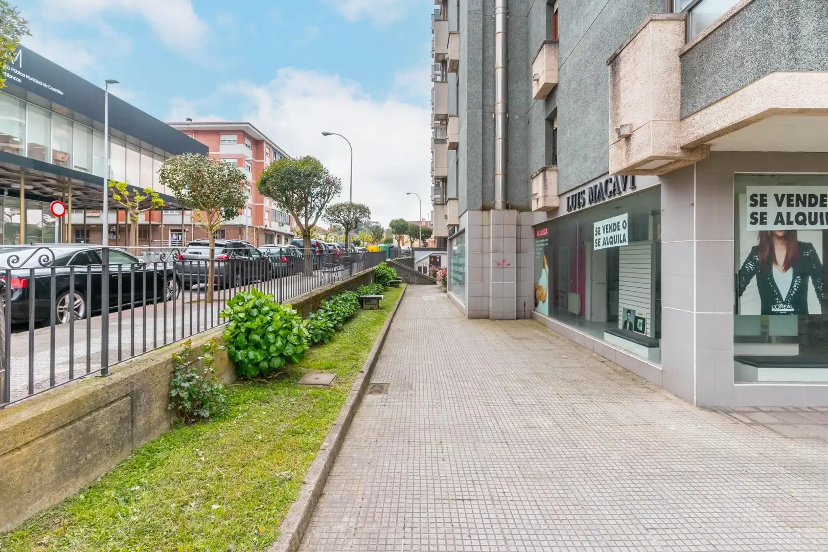 Local comercial en venda a Avenida Eysines 14, imagen 3