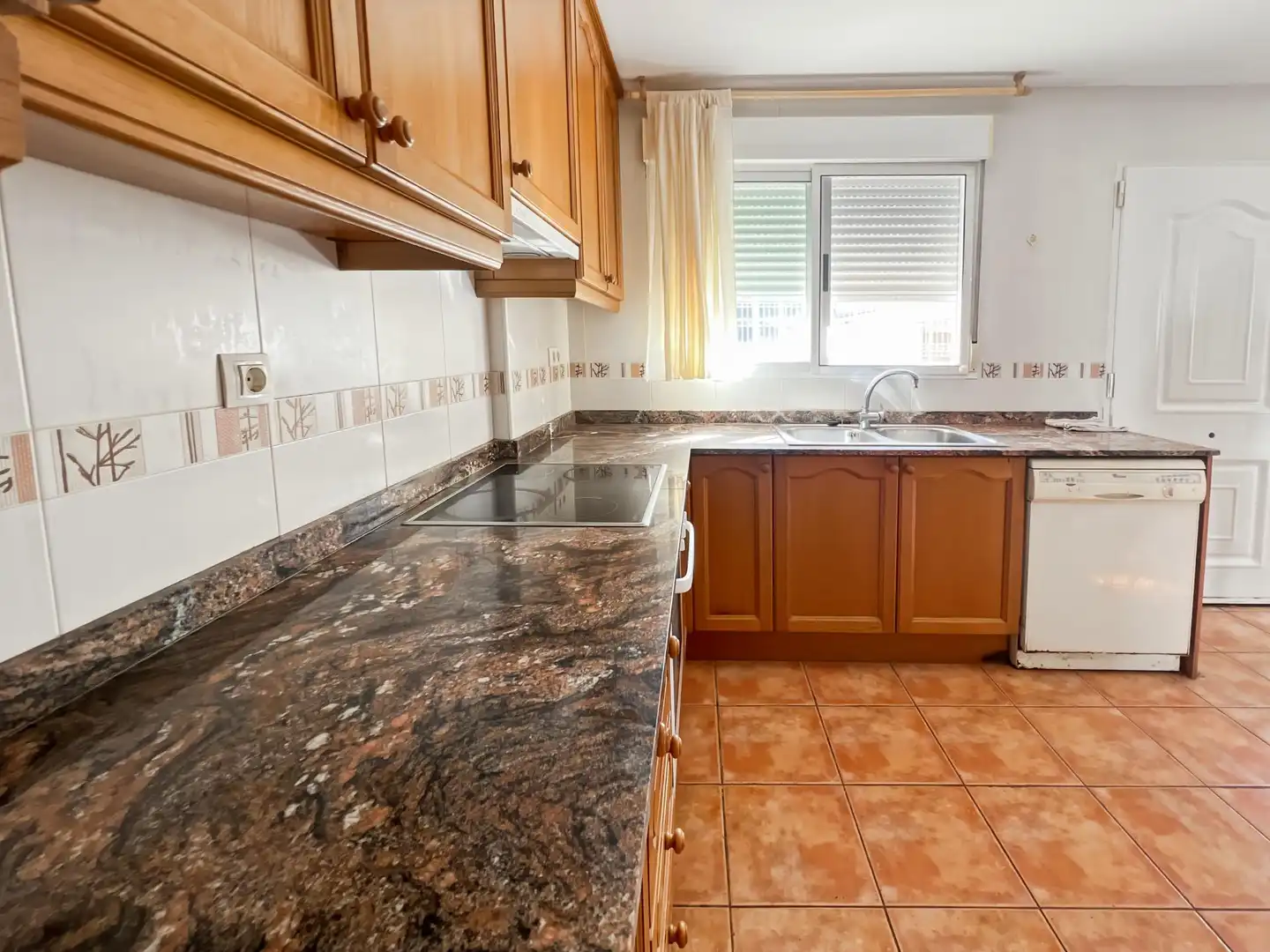 Kitchen of Detached homes for sale in Almazora / Almassora  with Air Conditioner, Terrace and Storage room