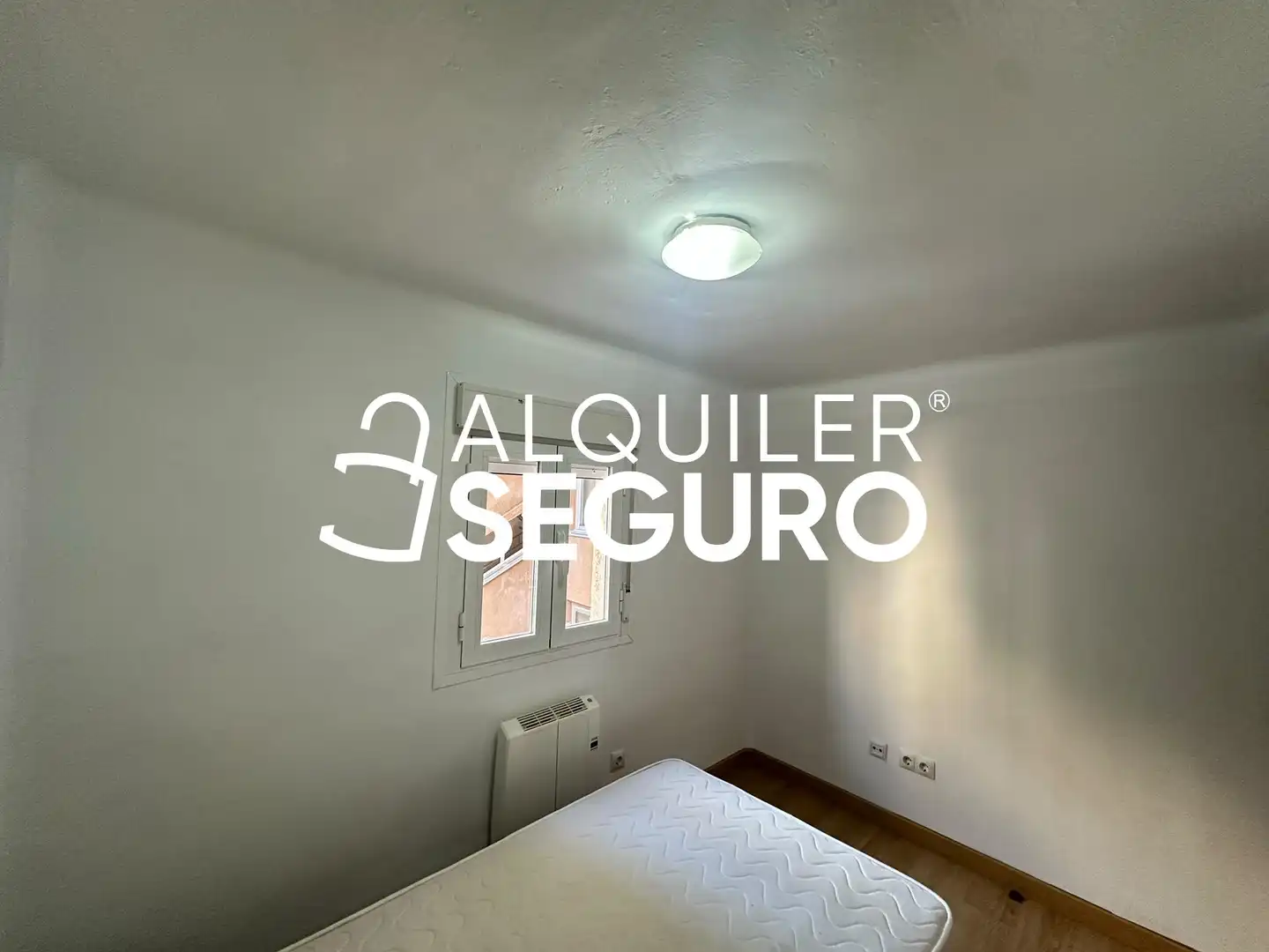 Wohnung zur Miete in Hermanos García Noblejas, Simancas