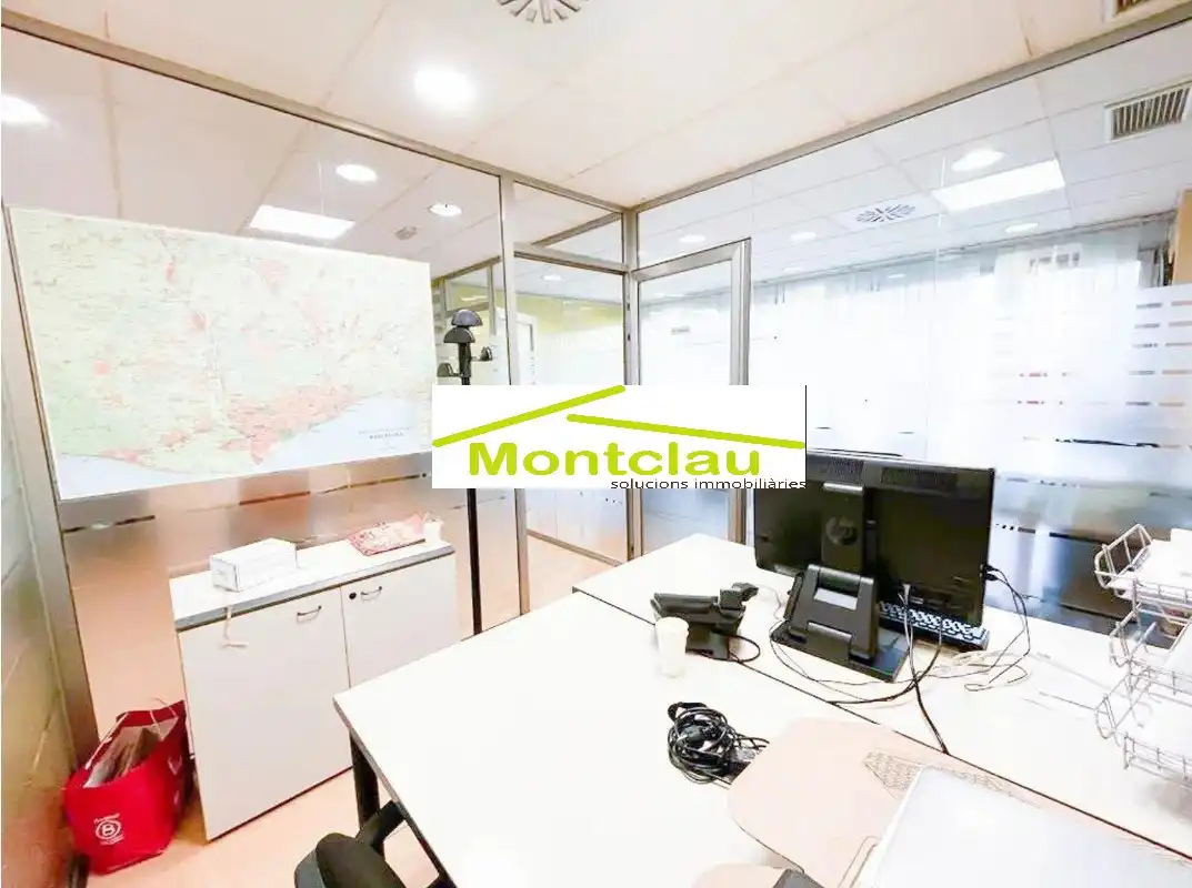 Office for rent in Mollet del Vallès  with Air Conditioner