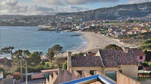 Chalet con Vistas al Mar en Playa de Areas Elegancia a 200m de la Arena