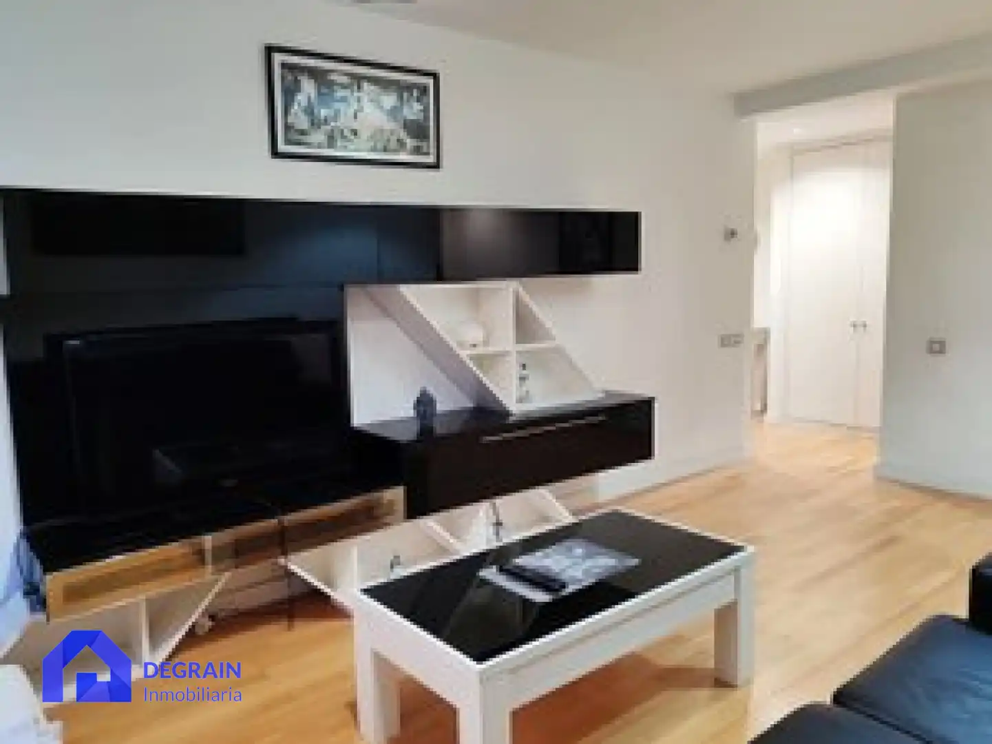 Wohnzimmer von Wohnung zum Verkauf in Oviedo  mit Heizung, Privatgarten und Abstellraum