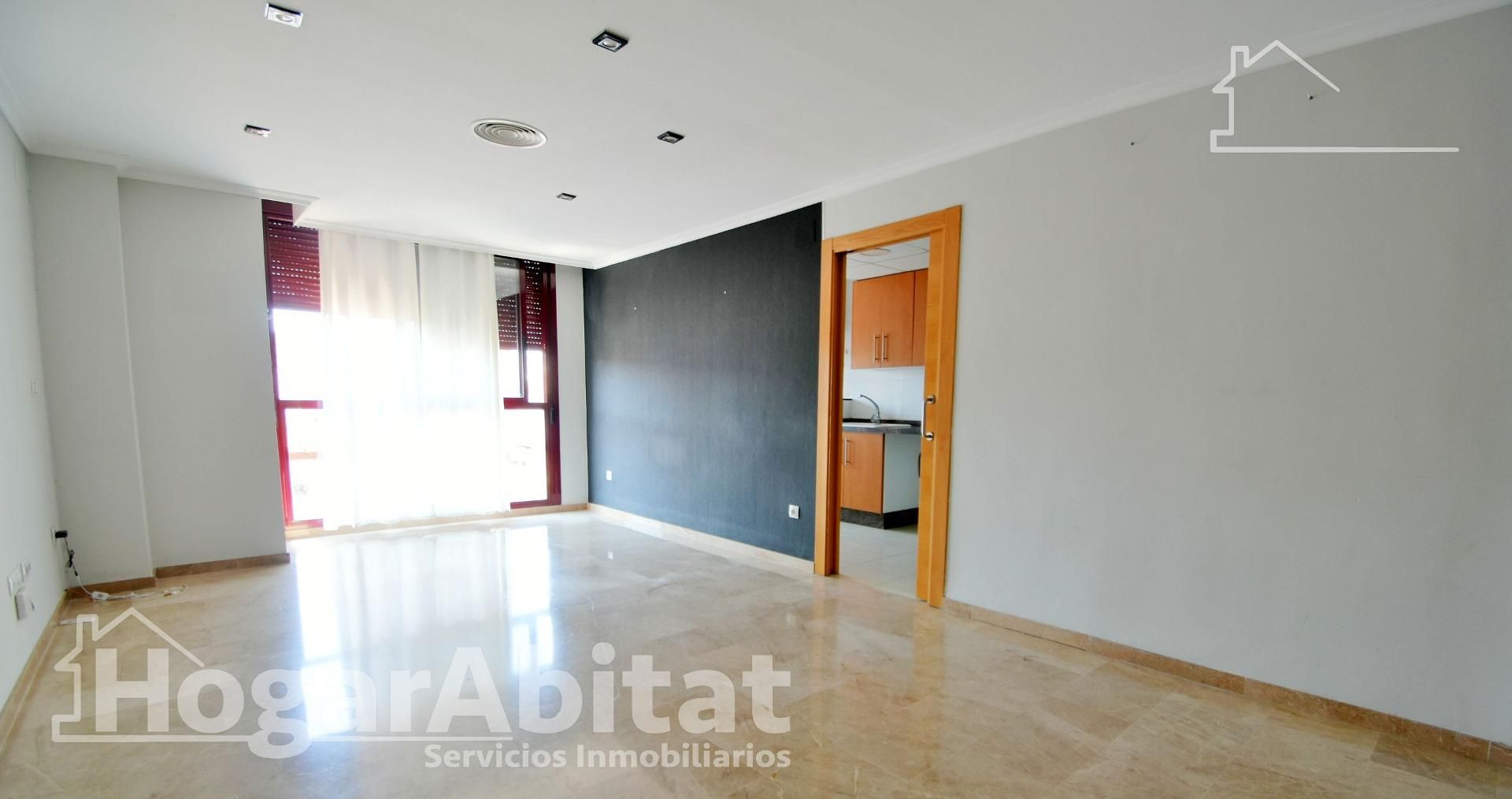 Sala d'estar de Pis en venda en Alzira amb Aire condicionat