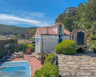 Vista exterior de Casa o xalet en venda en Baiona amb Calefacció, Jardí privat i Parquet