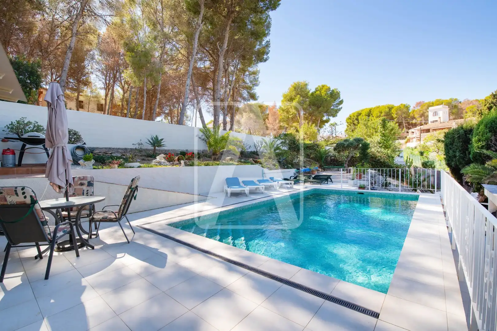 Chalet con piscina en venta en La Fustera, imagen 2