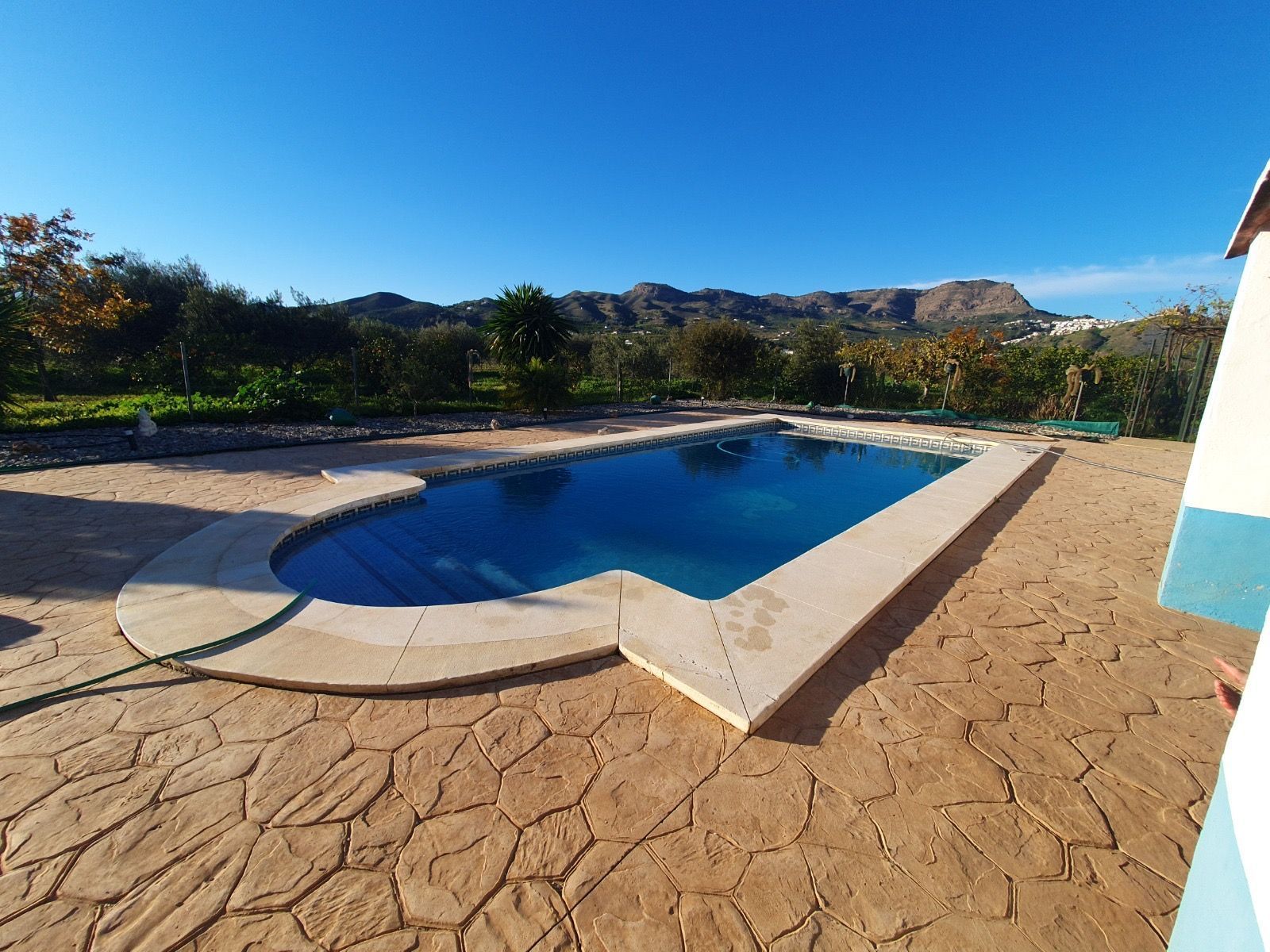 Piscina de Finca rústica en venda en Álora amb Traster i Piscina