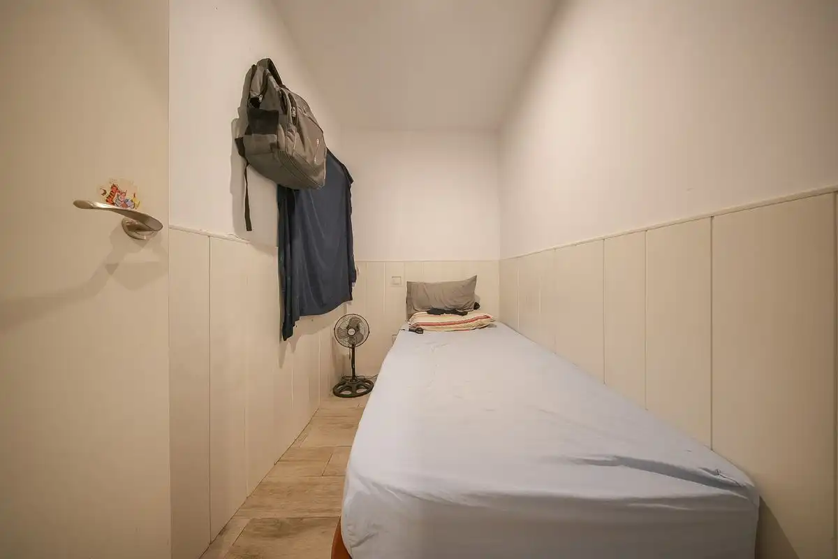 Dormitori de Planta baixa en venda en Madrid amb Calefacció