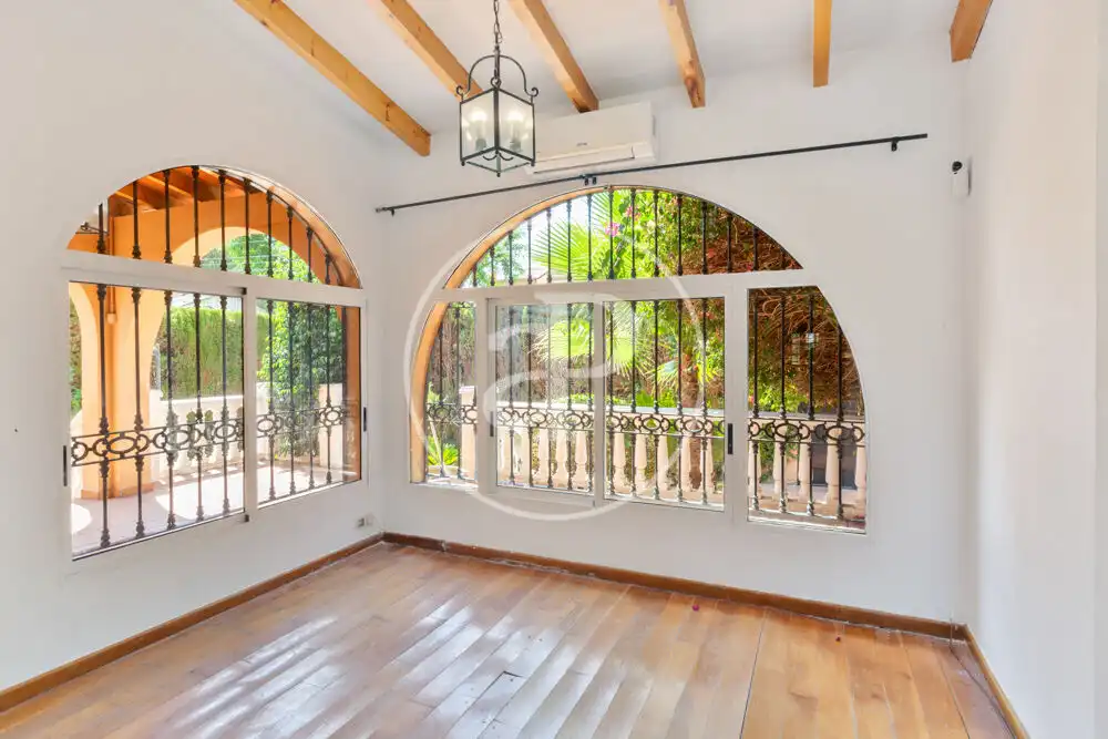 Casa o xalet en venda en L'Eliana amb Aire condicionat, Calefacció i Jardí privat
