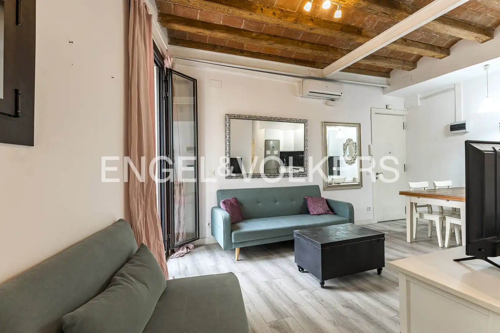 Sala de estar de Piso en venta en Barcelona con Aire acondicionado y Calefacción